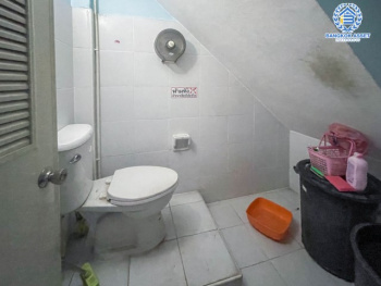 *****อาคารพาณิชย์มือสองย่านนนทบุรี ม.เรวดี60 รัตนาธิเบศร์ เนื้อที่กว้างขวางมากถึง 17 ตร.ว. ฟังก์ชัน 2 ห้องนอน 2 ห้องน้ำ ที่จอดรถ 1 คัน พื้นที่ใช้สอยเยอะ ทำเลอยู่อาศัยเหมาะกับทำการค้า ใกล้รถไฟฟ้าสายสีม่วง "สถานีบางกระสอ" จองเลย!